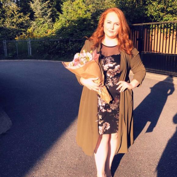 Meet your Posher, Jordyn - Picture 1 of 1